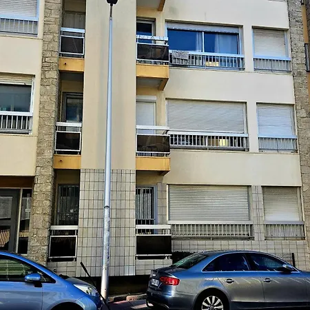 Center Of דירה *